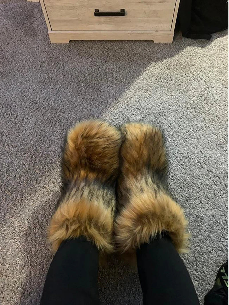 “Fly Gals ” Fluffy Faux Fur Snow Boots