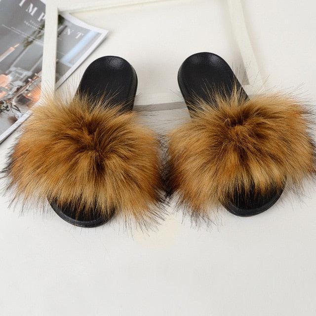 "BROWN FOX" Faux Fur Slides - Mint Leafe Boutique 